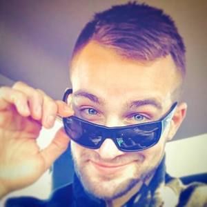 Meet your Posher, Jamie